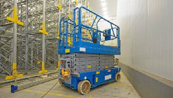 scissor-lift-rental-carousel